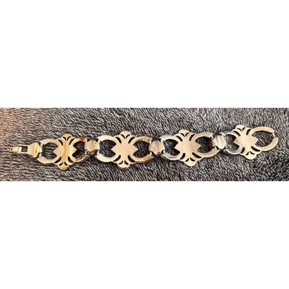 Retired Limited Edition Lia Sophia Silver-Tone Crystal Bracelet - Picture 7 of 7